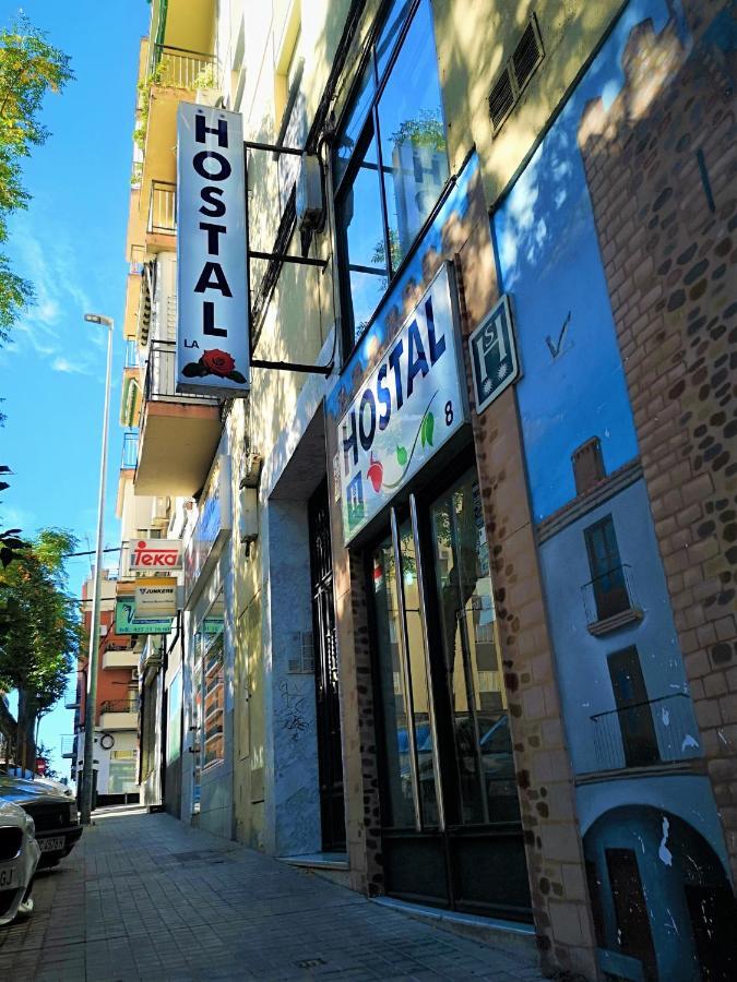 Hostal La Rosa Касерес Экстерьер фото